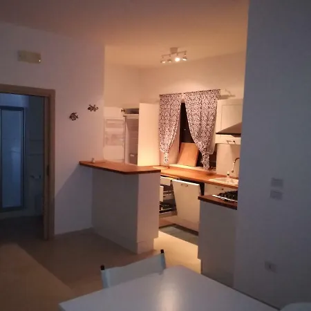 Dora Prázdninový dům *